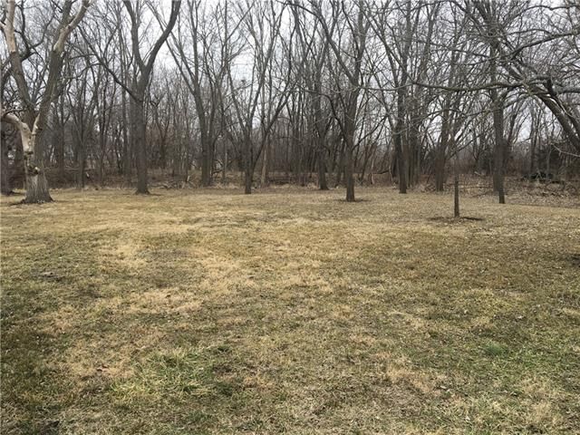609 E Berry Street — photo 3