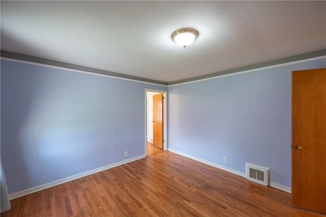 621 NE 88th Street — photo 14