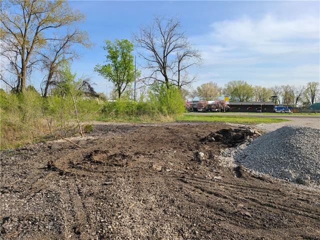 11500 Kaw Drive — photo 6