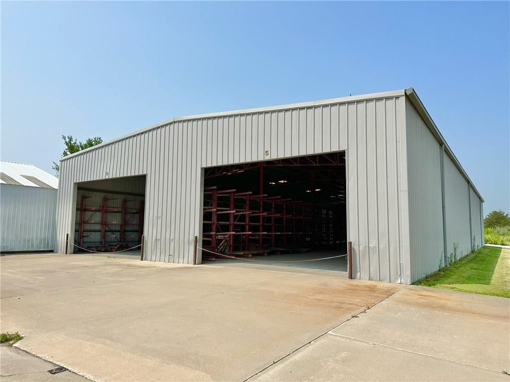 3029 Oklahoma Avenue — photo 38
