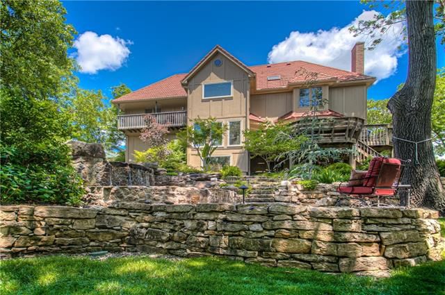 1221 NE Edgehill Street — photo 11