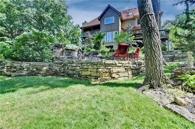 1221 NE Edgehill Street — photo 60