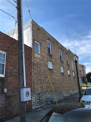 111 N Thornton Street — photo 5