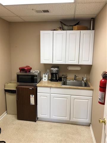 111 N Thornton Street — photo 9