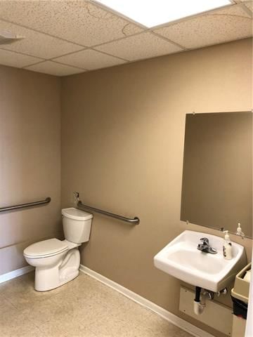 111 N Thornton Street — photo 10