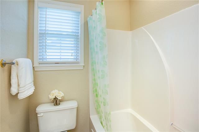 3513 Eagle Pass Court — photo 35