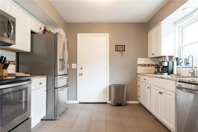 4412 VERMONT Avenue — photo 10