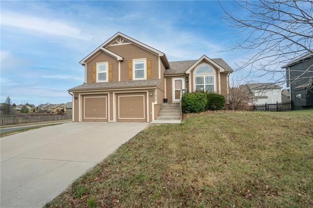 11415 N WINCHESTER Avenue — photo 32