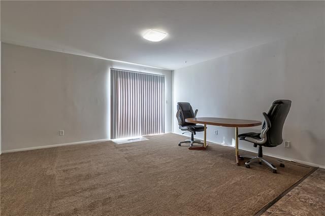 601 W 86th Street — photo 12