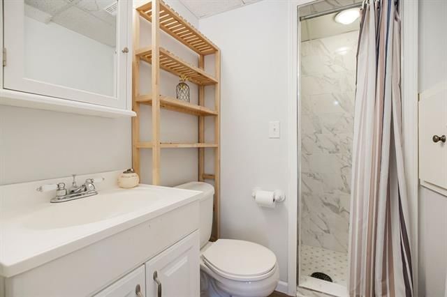 6 Oak Hill Cluster N/A — photo 26