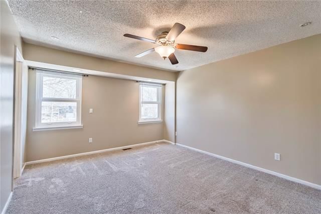 7711 N Stoddard Avenue — photo 16