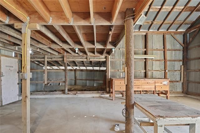 11110 Walnut Creek Drive — photo 29