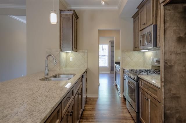 4448 Summit Street — photo 15