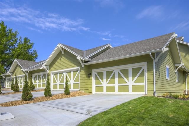 4448 Summit Street — photo 3