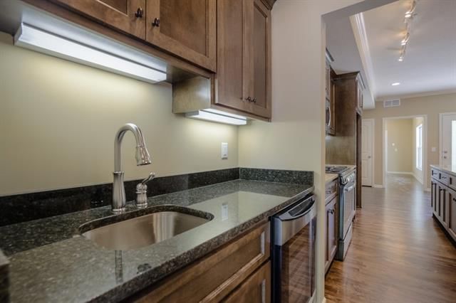 4448 Summit Street — photo 23