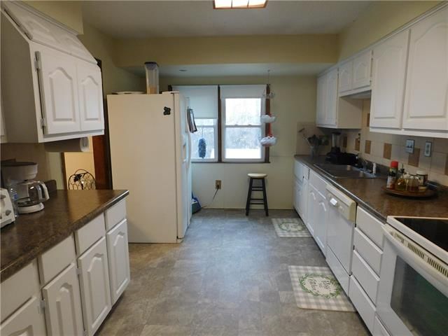 83 Grandview Drive — photo 18