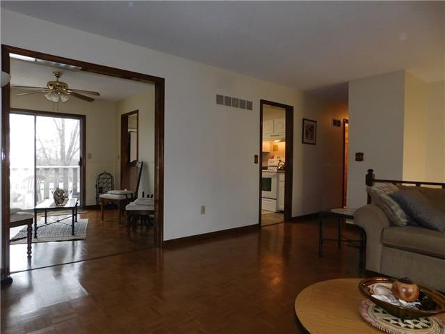 83 Grandview Drive — photo 10