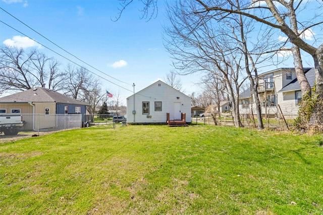 8515 Wayne Street — photo 15