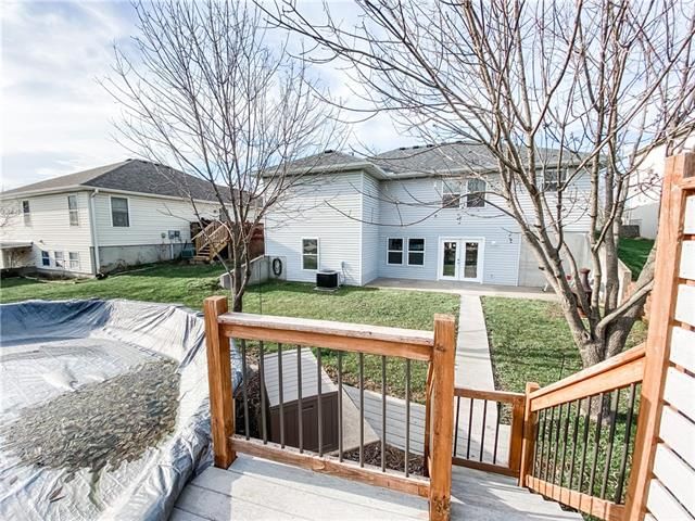 1704 Sunrise Drive — photo 3
