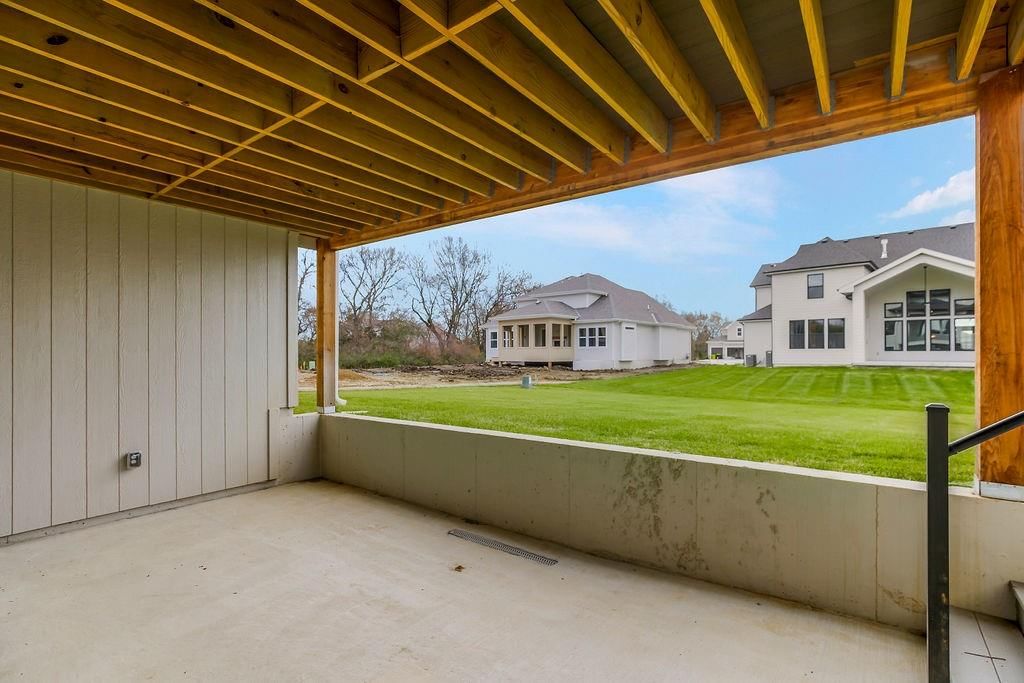 9305 W 168 Street — photo 37