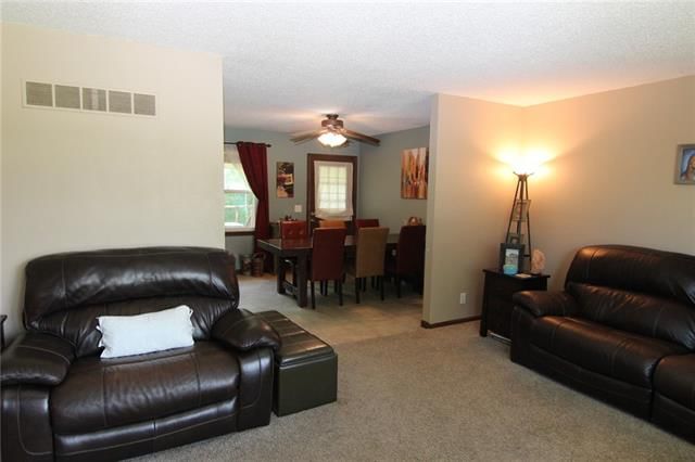 510 E Agnes Street — photo 5