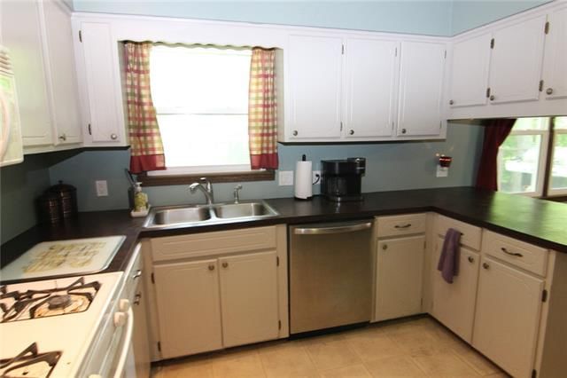 510 E Agnes Street — photo 10