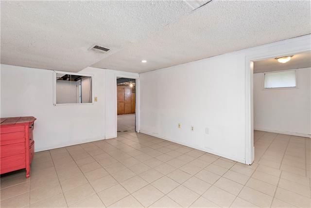 529 liberty Drive — photo 17