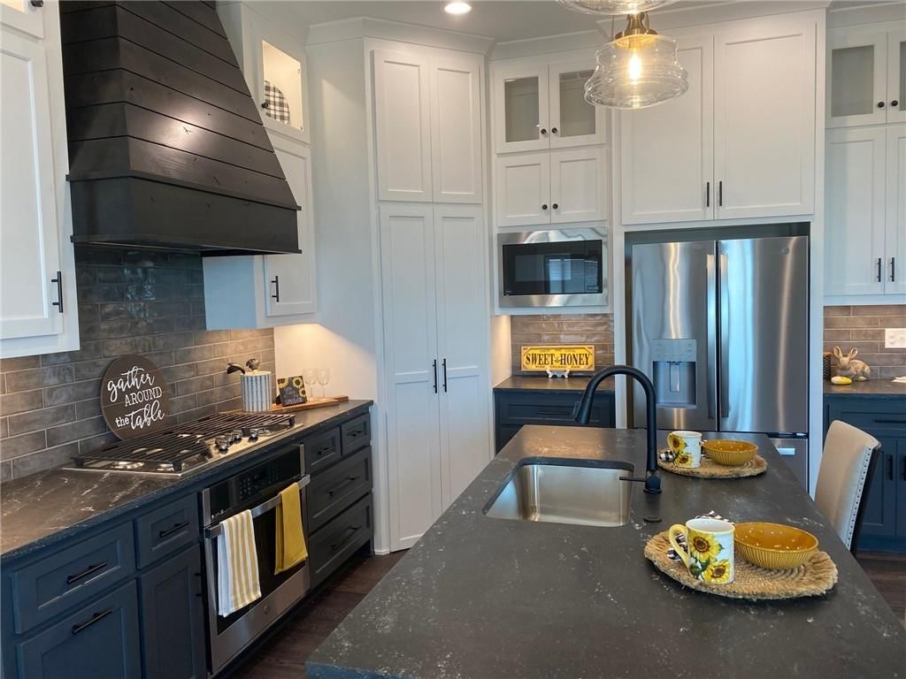 15329 W 173rd Street — photo 9