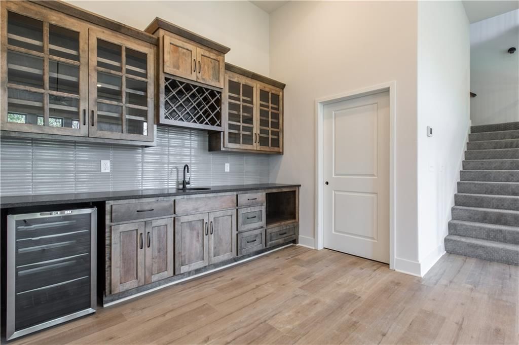 9871 Promenade Drive — photo 23
