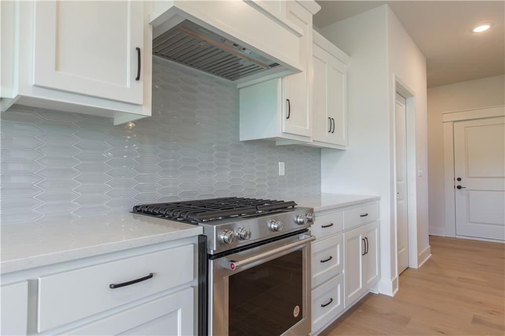 9871 Promenade Drive — photo 4
