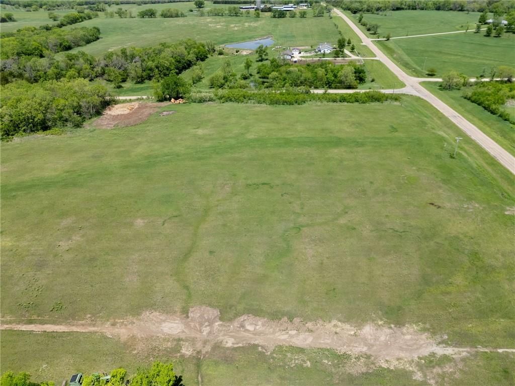 00001 Ferguson Road — photo 4
