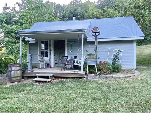 2 N Creek Road — photo 18