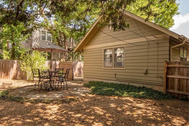4106 Bell Street — photo 15