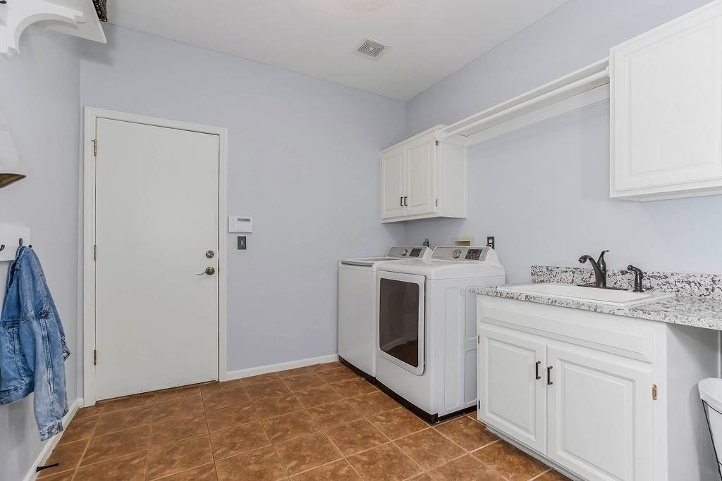 17523 Cody Street — photo 18