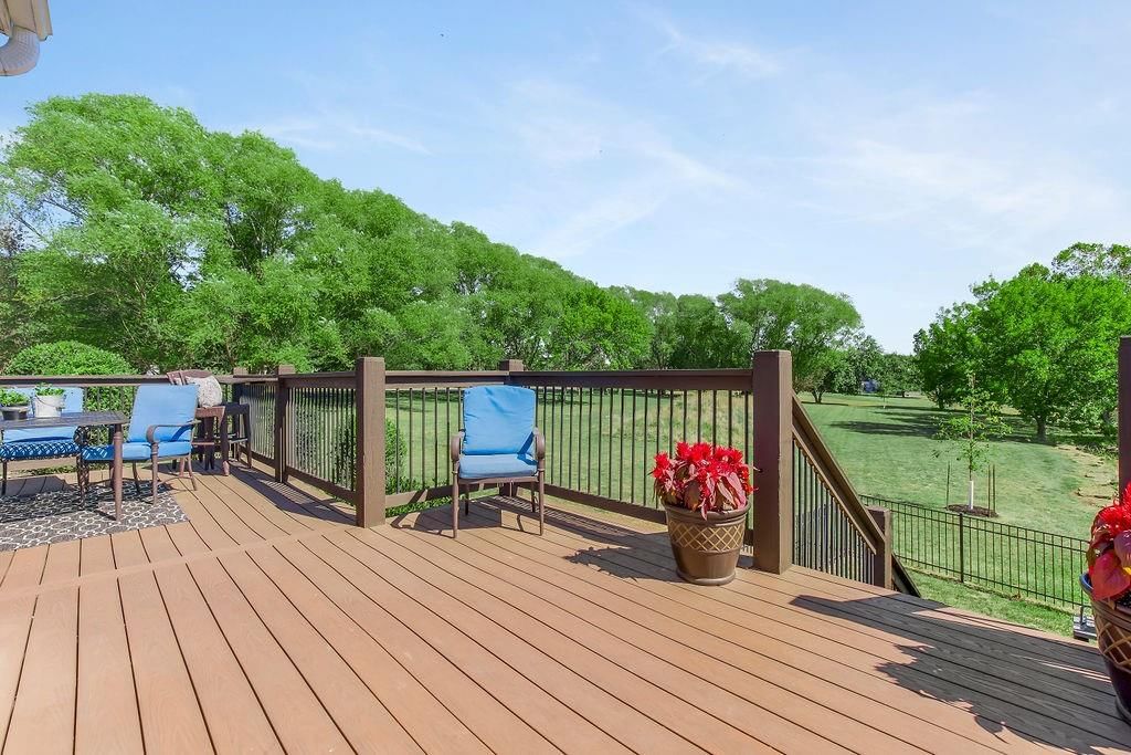 17523 Cody Street — photo 36