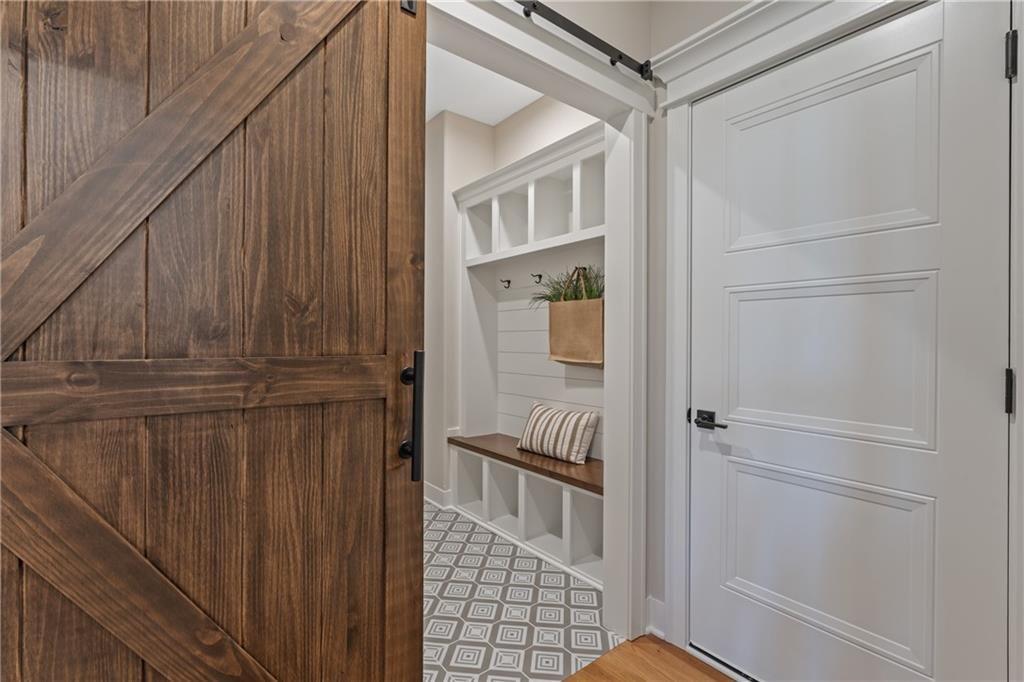4200 NE Chapel Manor Drive — photo 17