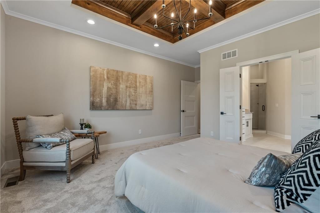 4200 NE Chapel Manor Drive — photo 24