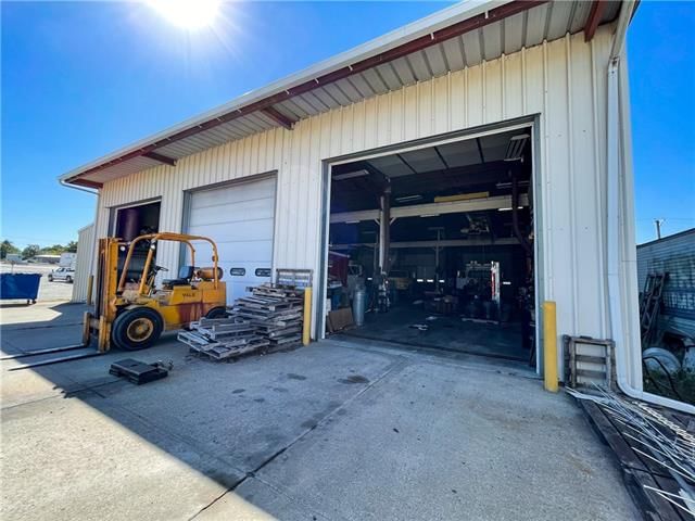 315 W Mason Street — photo 8