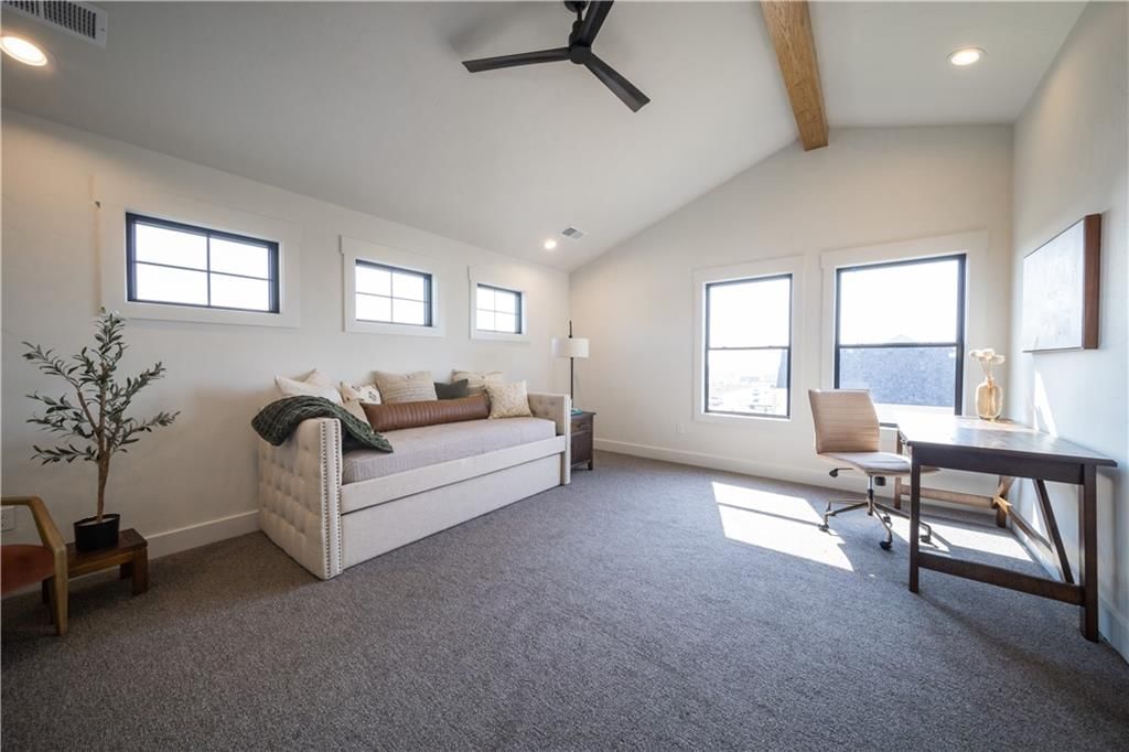 8540 N Booth Avenue — photo 22