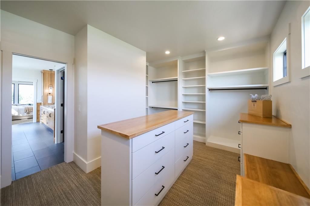 8540 N Booth Avenue — photo 32