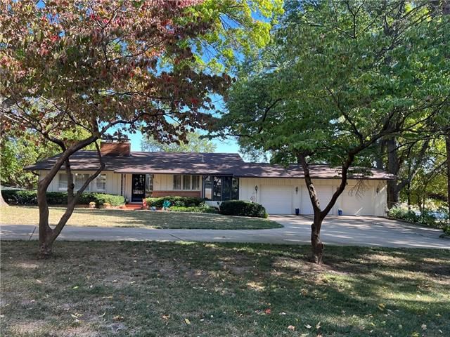 9717 E 26th Street S — photo 2
