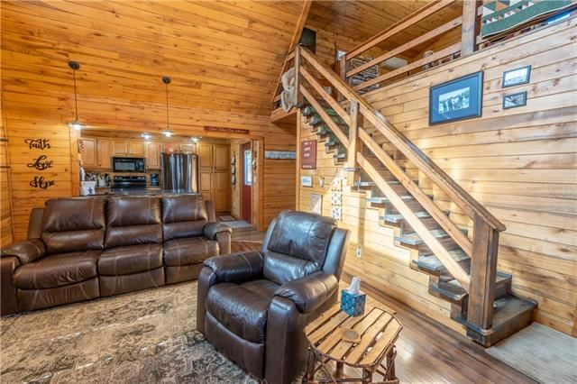 9581 NW Louise Drive — photo 18
