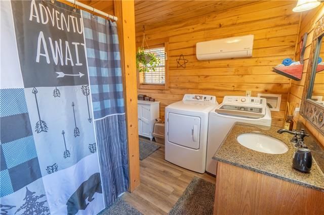9581 NW Louise Drive — photo 30