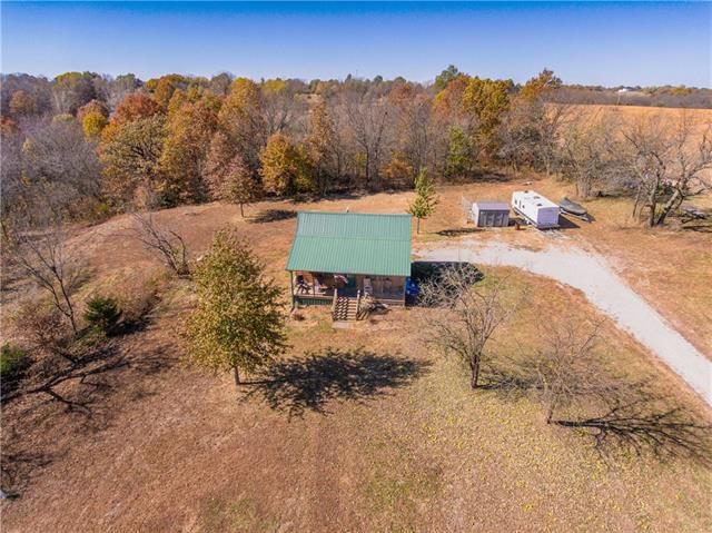 9581 NW Louise Drive — photo 32
