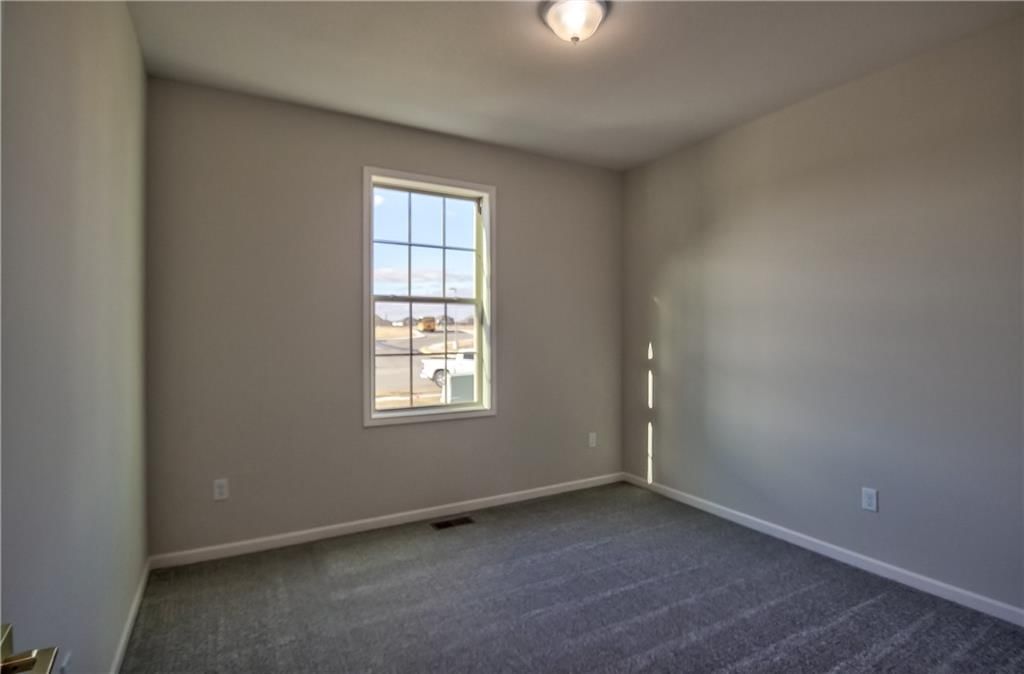 18725 Theden Street — photo 17