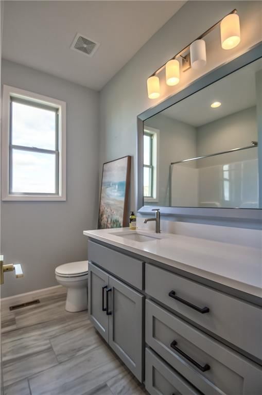 18725 Theden Street — photo 18