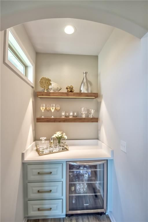 18725 Theden Street — photo 8