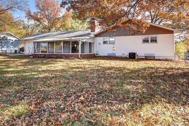 6904 N Central Street — photo 23