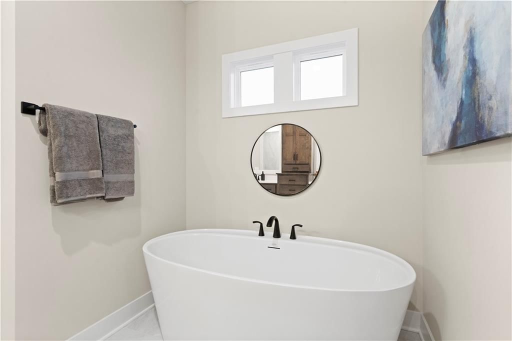 2079 NW O'Brien Street — photo 10