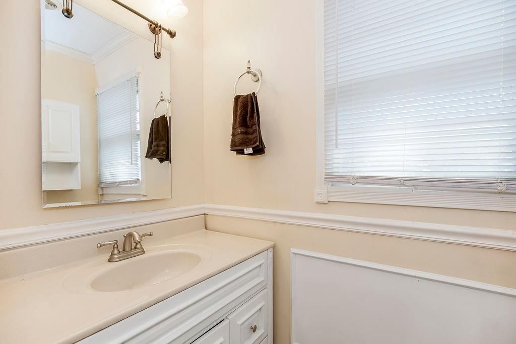 1917 NE 51st Terrace — photo 16